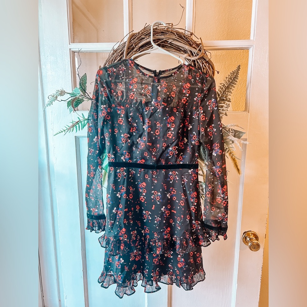 Lulus Dress, size XS, NWT